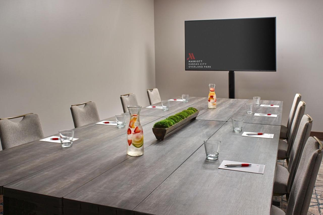 Marriott Kansas City Overland Park Buitenkant foto